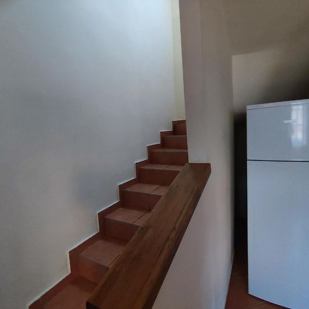Varalja Vendeghaz Tata Bagian luar foto